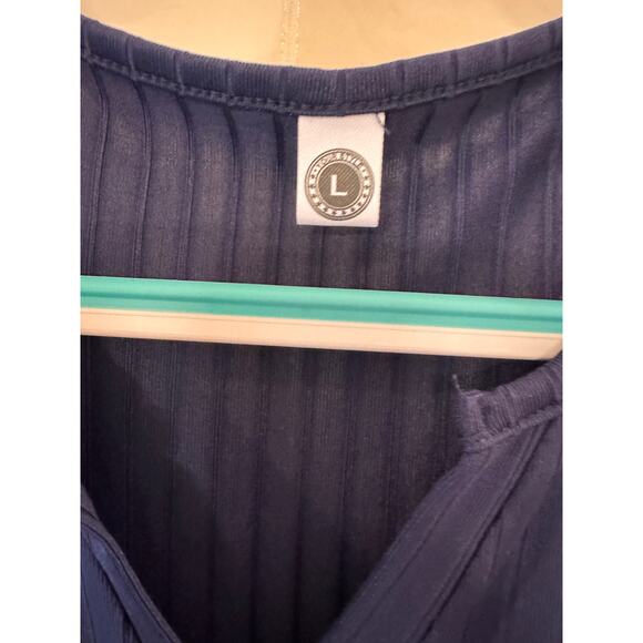 Navy Ribbed Sleeveless Ruffle Hem Dress 2XL Knee Length V Neck - Picture 3 of 3